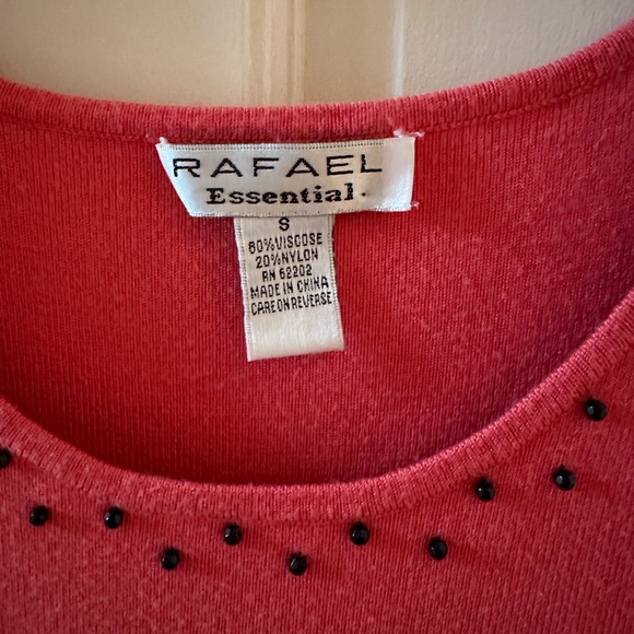 Free with Purchase
Rafael Essential Pullover Knit Top - Picture 4 of 4